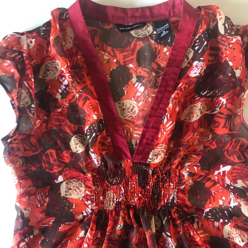 Top Size Small - Picture 2 of 5